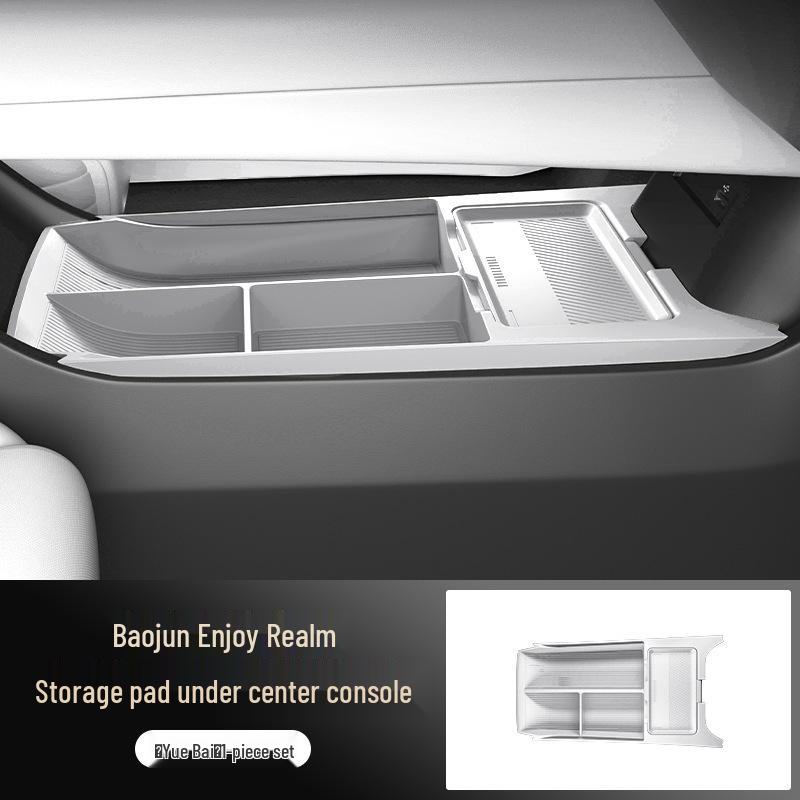 Baojun Xiangjing Center Console Silicone Storage Box & Glasses Holder.