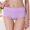 Women's Mid-Waist Seamless Cotton Underwear - Solid Color Briefs for Autumn and Winter