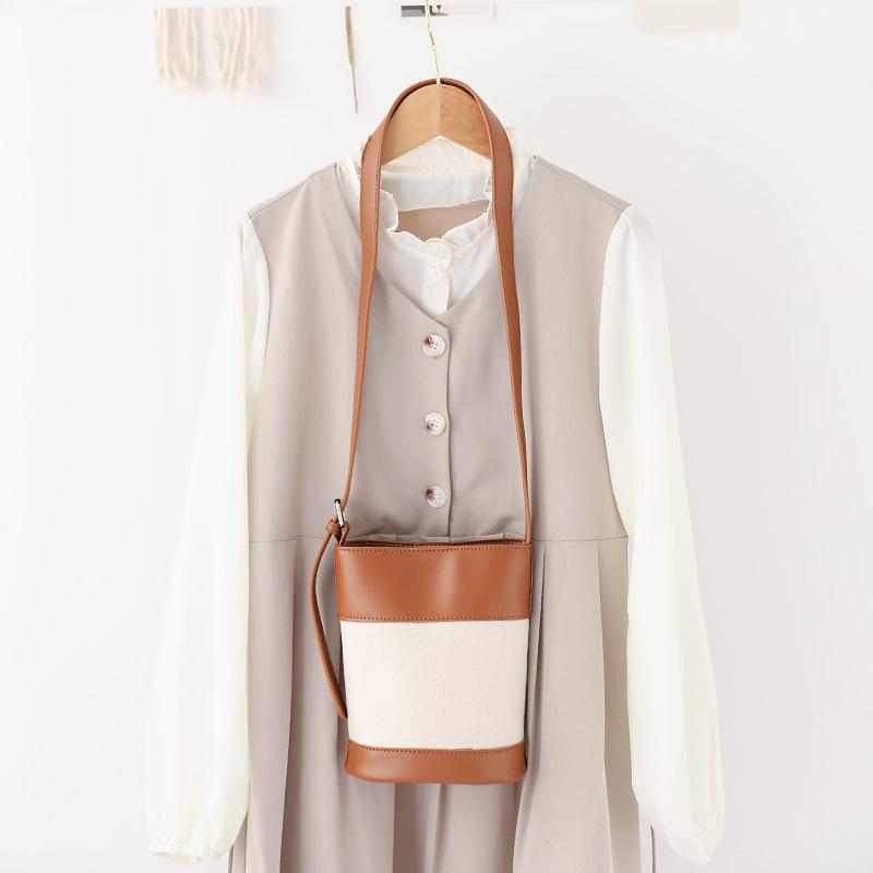 

Casual Splicing Mini Bucket Bag Niche Literary And Versatile Shoulder Bag Fashionable Foreign Style Canvas Messenger Bag Women 15*10*19 CM коричневый