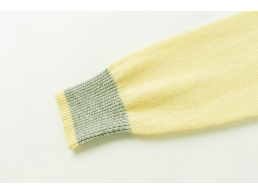 Women's Pure Cashmere Color Block Knit Cardigan - Button-Up, Round Neck, Versatile for Autumn and Winter.