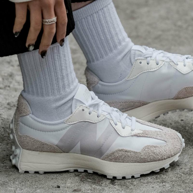 New Balance Baskets 327 Femme Baskets Moon Beam White wS327Sfd