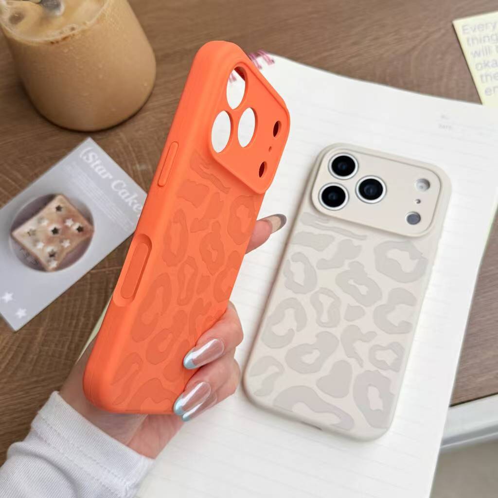 New Embossed Leopard Print Silicone Phone Case for IPhone 17 Pro Max 16 Pro Max 15 Pro Max 14, Precise Cutout Camera Protection Shockproof Soft Cover