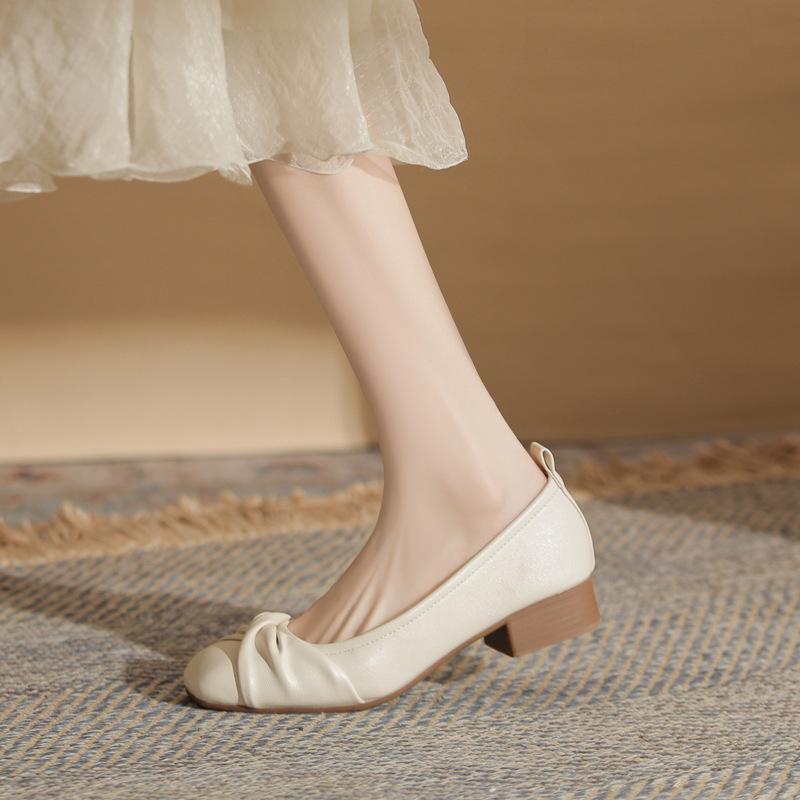 

Туфли на толстом каблуке и высоком каблуке не утомляют ноги, лакированные туфли-лодочки с квадратным носком для женщин 2025 весна, для полных широких ног и маленькие ароматные 34