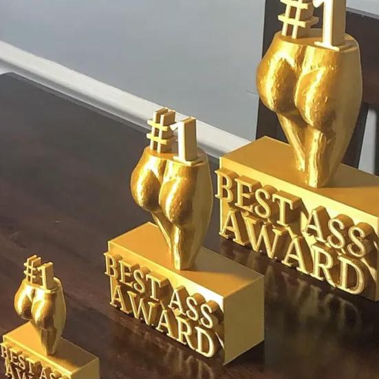Best Ass Award Creative Best Boobs Award Ornament Funny Golden Trophy Statue for Home Party Decoration