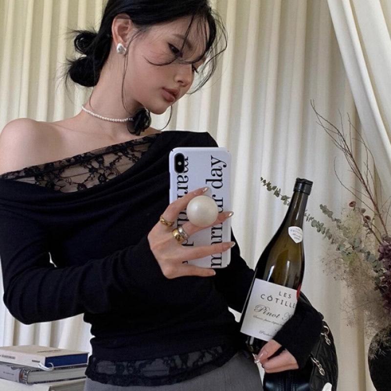Elegant Off-Shoulder Lace-Trimmed Long-Sleeve T-Shirt for Women One Size