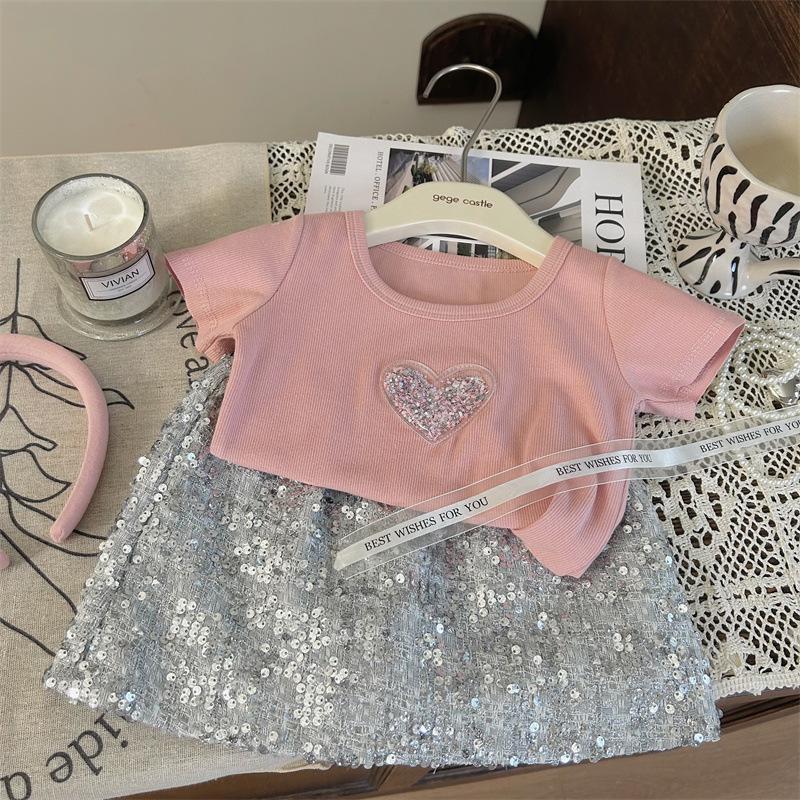 

2024 Korean Summer Girls Heart Sequin T-shirt & Skirt Set 100cm