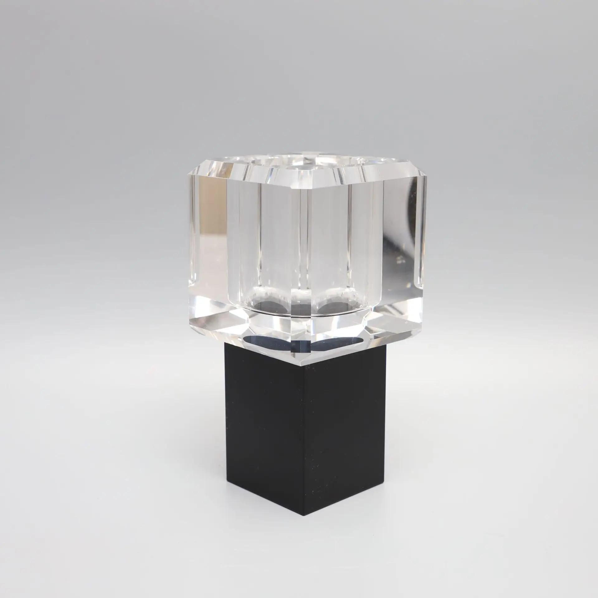 Изящная прозрачная хрустальная стеклянная ваза Теперь обеденный стол Гостиная Цветочная гидропонная ваза Квадратная витражная ваза Домашний декор