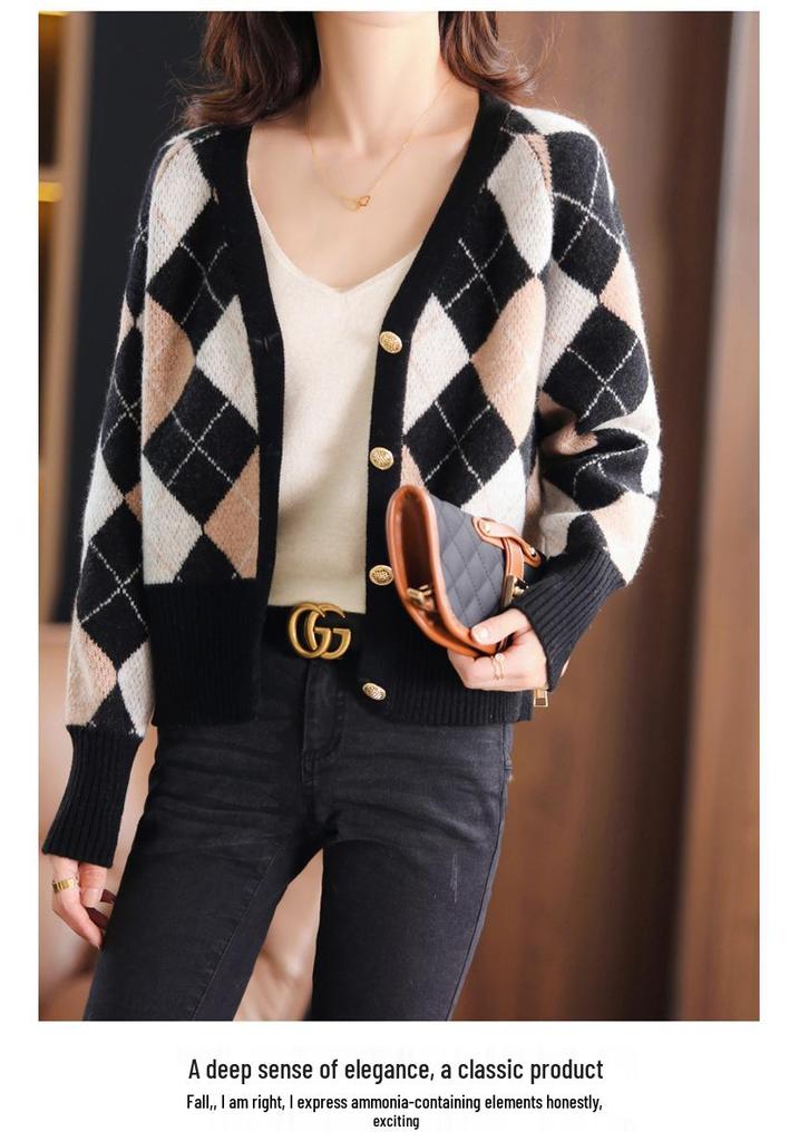 2025 Women's V-Neck Pure Wool Knit Cardigan – Autumn/Winter, Diamond Patchwork, Casual & Warm Sweater Coat