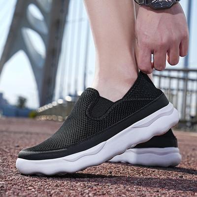 Sommer Herrenschuhe Mesh Schuhe Leichte Casual Sport rutschfeste A Steigbügel weiche Unterseite Faule Schuhe Übergröße 45 46 47 48