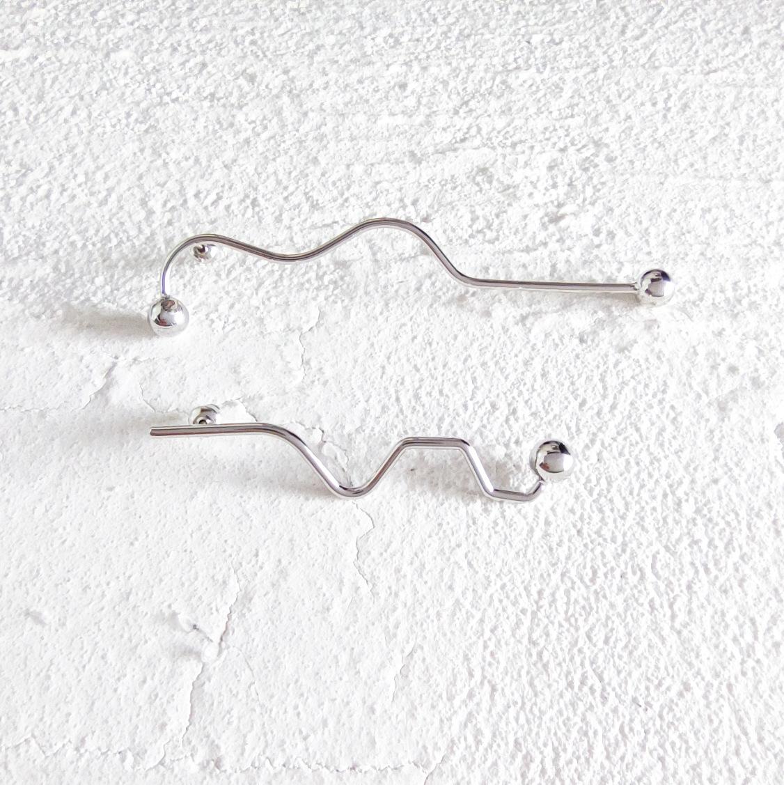 

Retro stud earrings female ins Internet celebrities cold wind long stud earrings niche simple stud earrings design temperament срібний