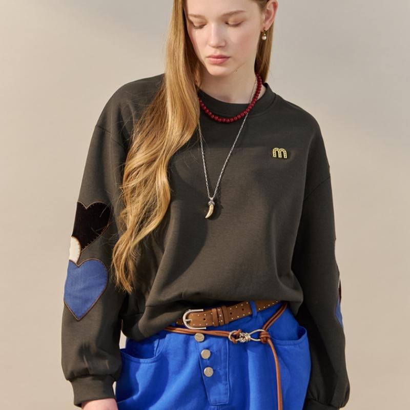 MAXZA Heart Wappen Round Neck Sweatshirt Zc10qt008on