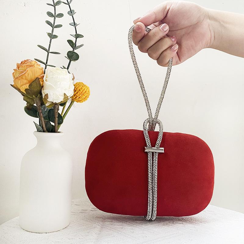 

Cross-border Velvet Evening Handbag: Women s Rhinestone Clutch for Bridesmaid or Cocktail Parties 19x15x4 cm brick червоний колір