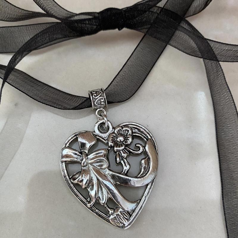 Korean Style Rope Neck Chain Necklace For Women Charm Metal Heart Pendant Collar Chain Choker Fashion Party Jewelry