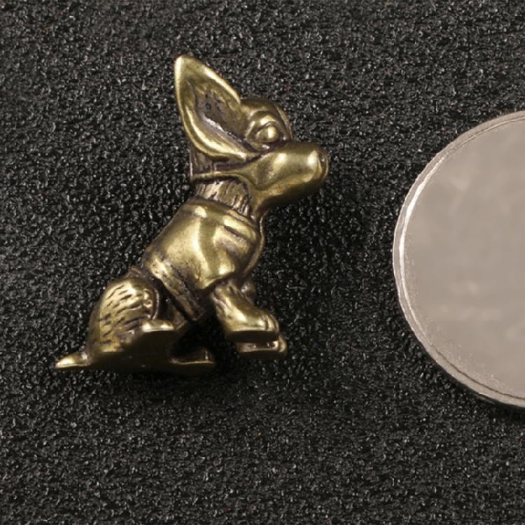 Intricately Carving Brass Dog Figure Solid Copper Puppy Sculpture Ornament for Art Enthusiasts and Desk Decoration