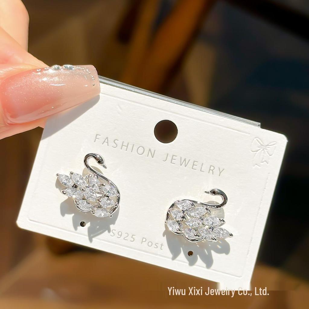 Exquisite Swan Zircon Earrings for Women - Fashionable, Versatile, and Lightweight with S925 Silver Needle