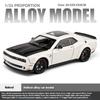 1:24 Dodge Challenger SRT Hellcat Redeye Muscle-Car-Legierung Druckguss-Automodell Computer-Desktop DIY Hohe Simulation Sammlung Ornament