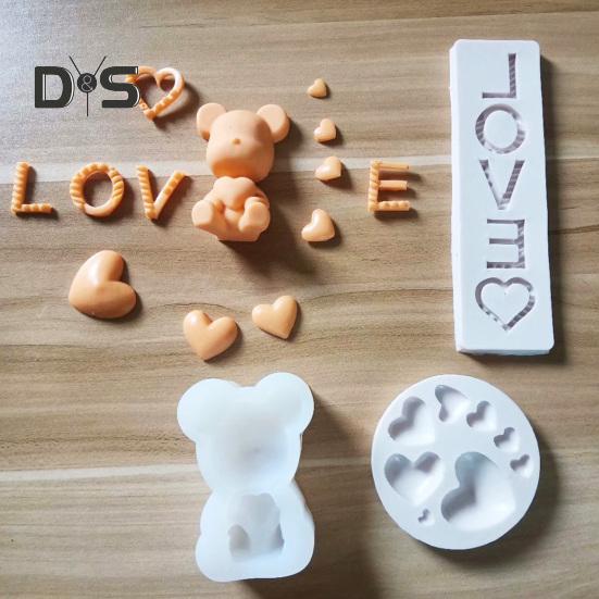 Chocolate Mold Safe No Residue Non-stick Silicone Bear Heart LOVE Pattern Baking Mould for Valentine's Day