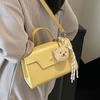 Wholesale new niche high-end sweet simple style solid color portable small square bag foreign style versatile commuter messenger bag