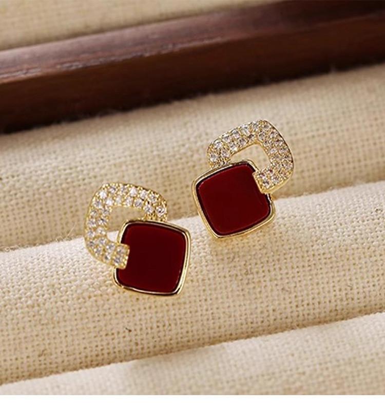 Ankela Red Diamond Shaped Earrings