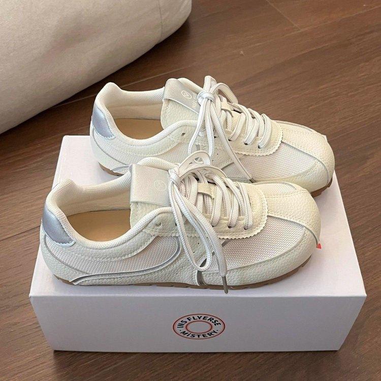 Dopamine Summer Soft-soled Retro German Training Women's Shoes 2025 New Popular Mesh Breathable Casual Niche Flat Baseplate Shoes