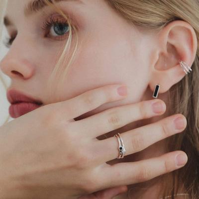 J.Lauren Angle Line Silver Earcuff M03931