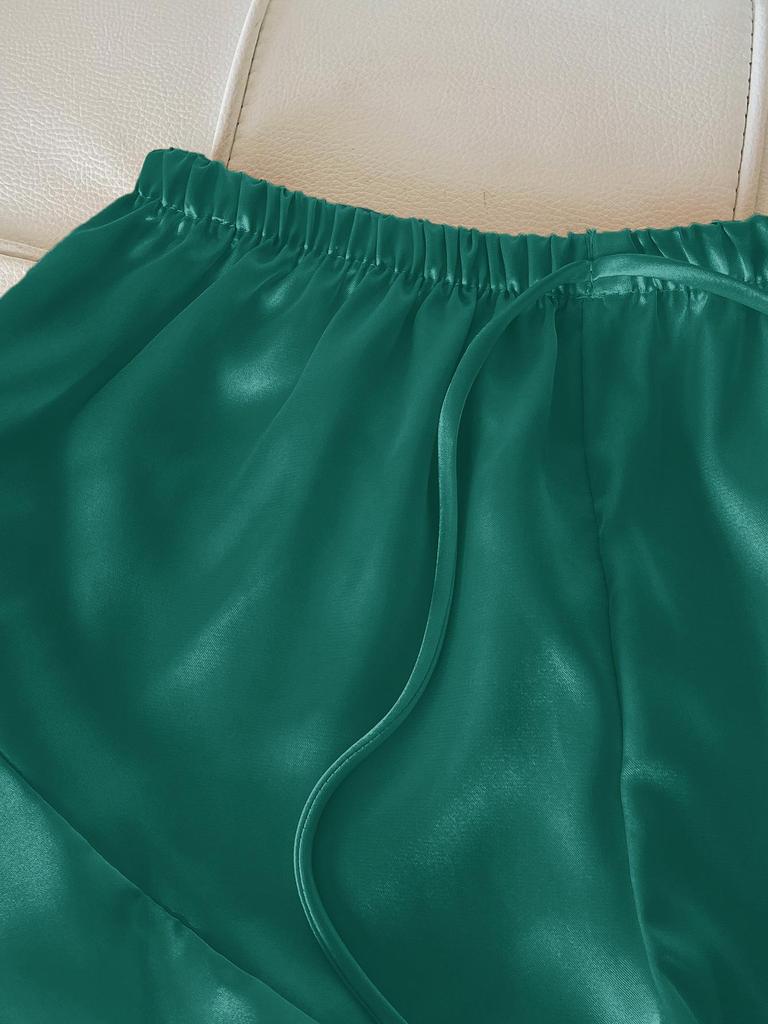 Set de pijamale din 3 piese pentru femei, la modă, cu bretele subțiri, top scurt și pantaloni scurți