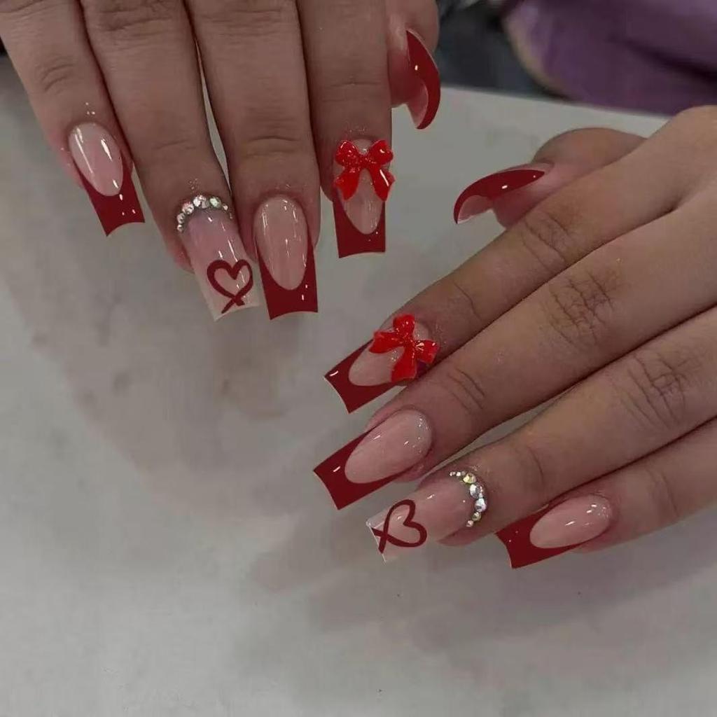 24pcs Heart Shaped Bow Square Patch Nail Art Red and White French Style Medium To Long Fake Nails Wedding Party Accessories