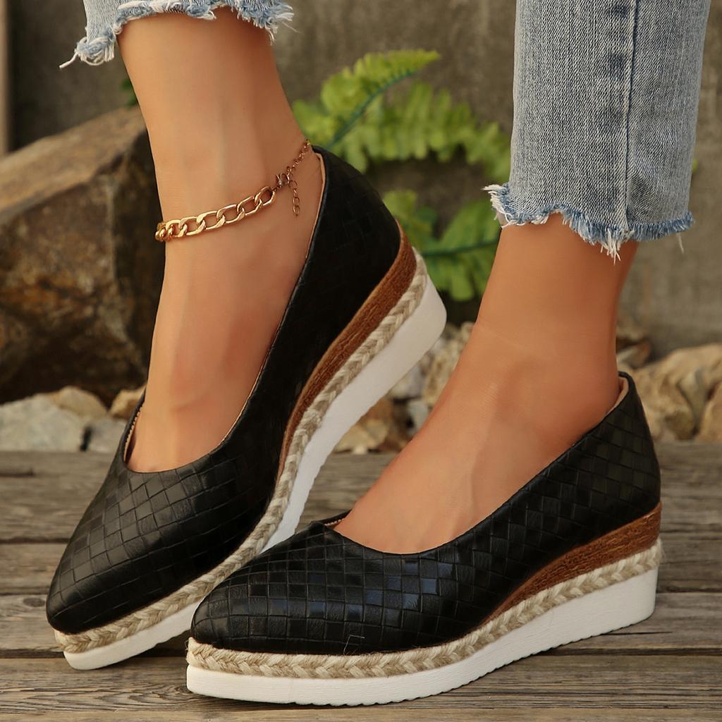 New Women's Wide Width Jute Platform Sandals Breathable Slip On Pointed Toe Flat Shoes Comfortable Low Wedge Summer Casual Shoes