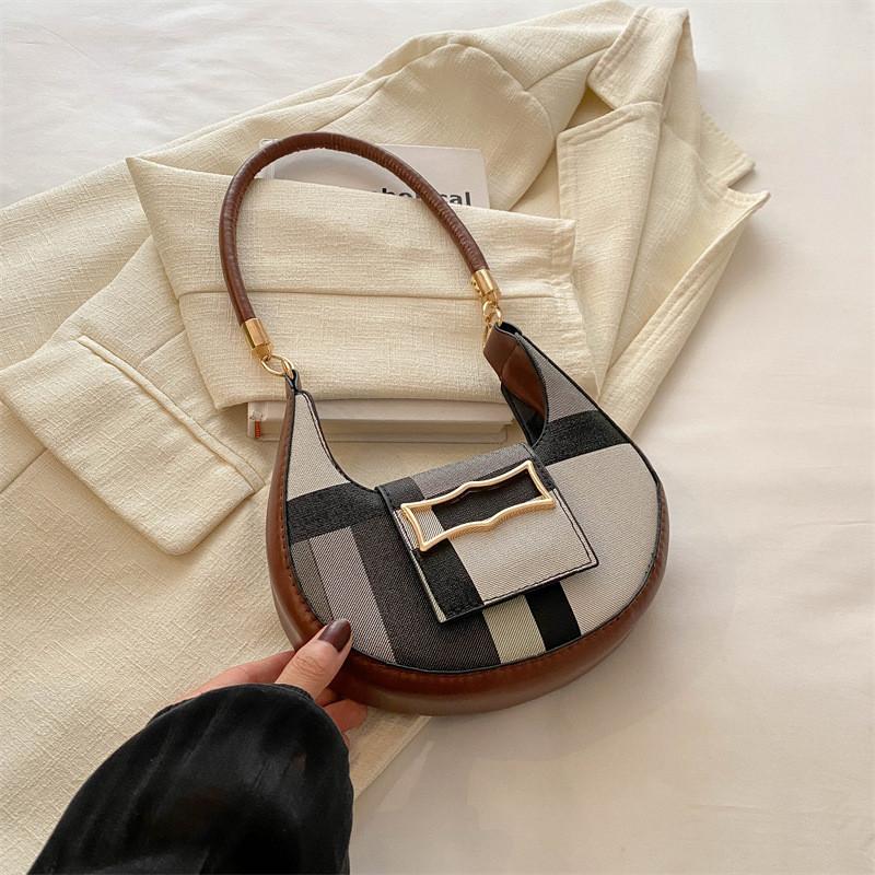 Stylish Street Trend Pu Shoulder Bag Colorful Fashionable Square Underarm Bag Summer New