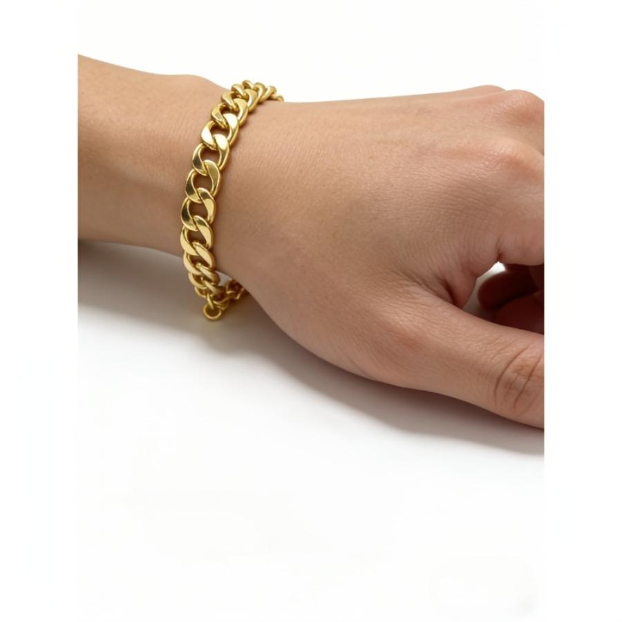 A Single Piece of Trendy Hip-Hop Style Beveled Cuban Golden Bracelet for Men, Serving As a Stylish And Cool Accessory.