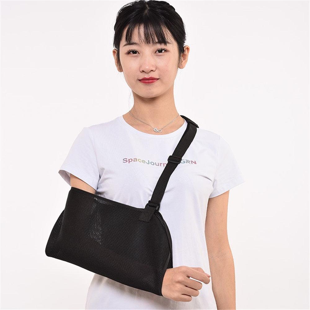 Pustende mesh armslynge forskjøvet skulderslynger armstøtte for menn kvinner