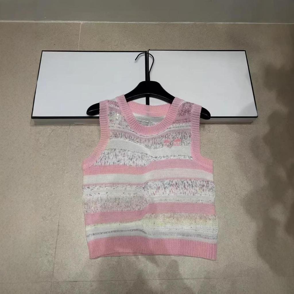 Xuanmen Striped Knit Vest - Slim Fit, Flattering and Versatile Round Neck Top for Summer 2026