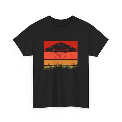 Retro Vintage UFO Planet T-Shirt | Alien Grafik-T-Shirt | Kosmisches Universum Style