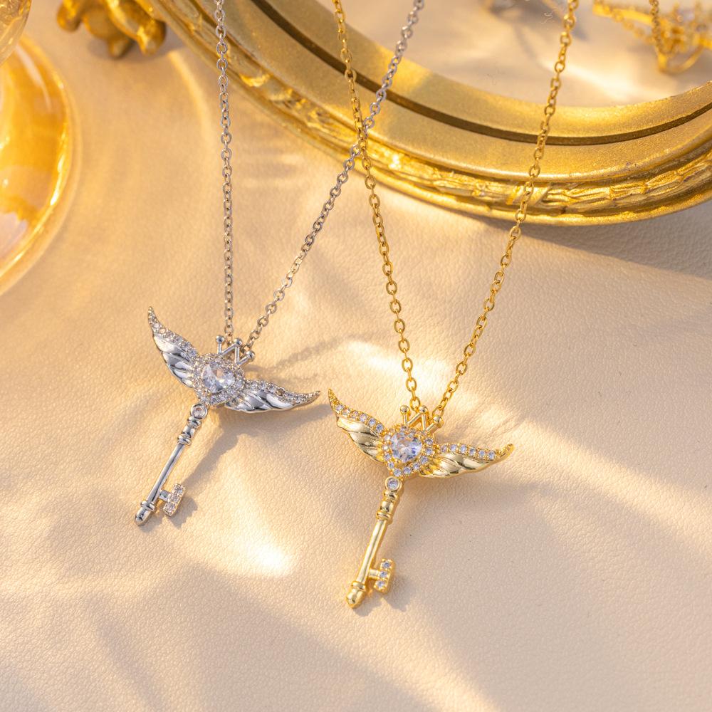 Diamond‑Inlaid Angel‑Wings‑And‑Key Women Necklace, Light‑Luxury Versatile‑Designed High‑End‑Texture Collarbone Neck Accessories