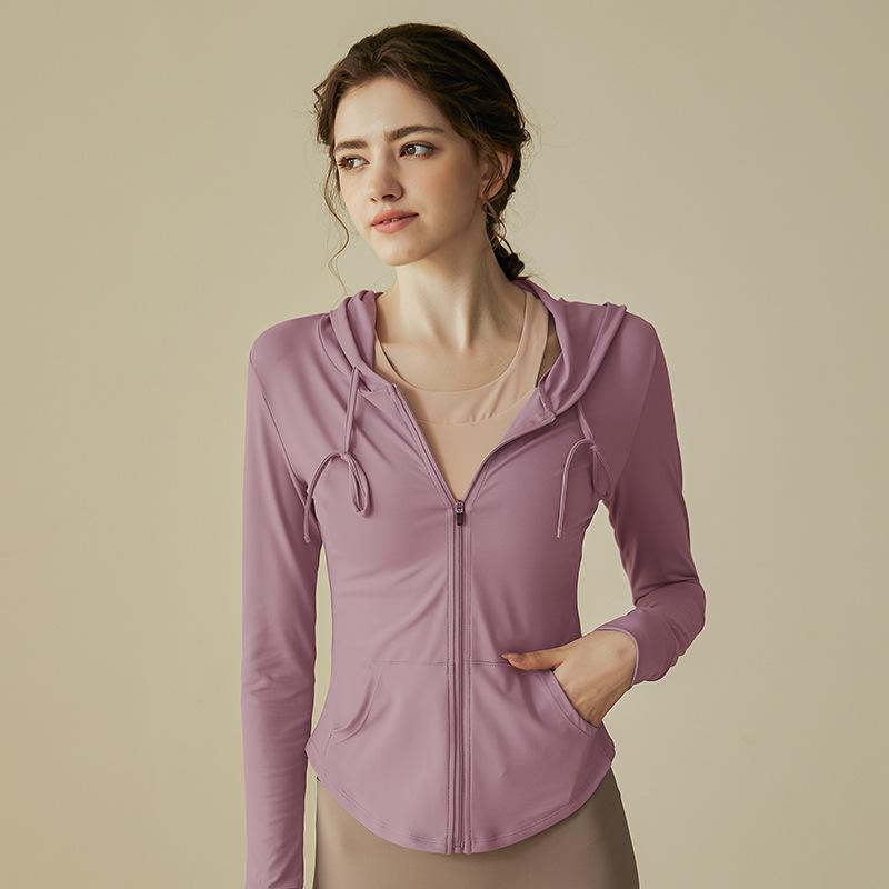 

Женская спортивная куртка с капюшоном быстросохнущая – Длинный рукав, на молнии, приталенная, идеально подходит для бега, тренировок и йоги осенью. Extra Large (125-140 jin)