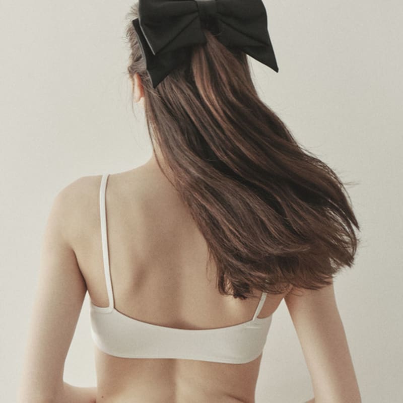 

Elizabeth Moments Simple Satin Ribbon Hair Pin Ivory