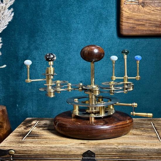 25.4 Cm Orrery Luxury Home Décor Solar System Model Perfect House Warming Gift for Husband, Tellurion, Elegant Functional Décor