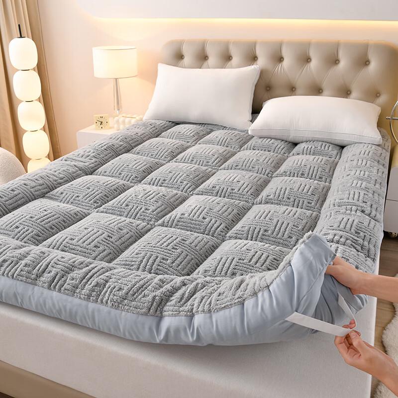 OEING Thickened Mattress
