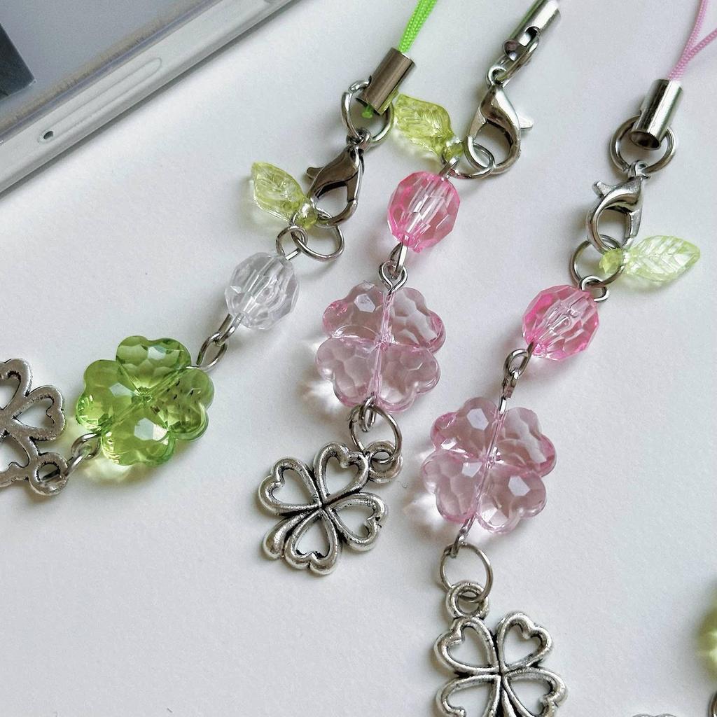 Durable Four Leaf Clover Mobile Chain Four Leaf Clover Bead Phone Embellishment Gift of Luck for Friends and Family
