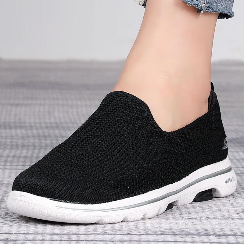 Skechers Women s Walking Casual Shoes 124147-BKW 6.5