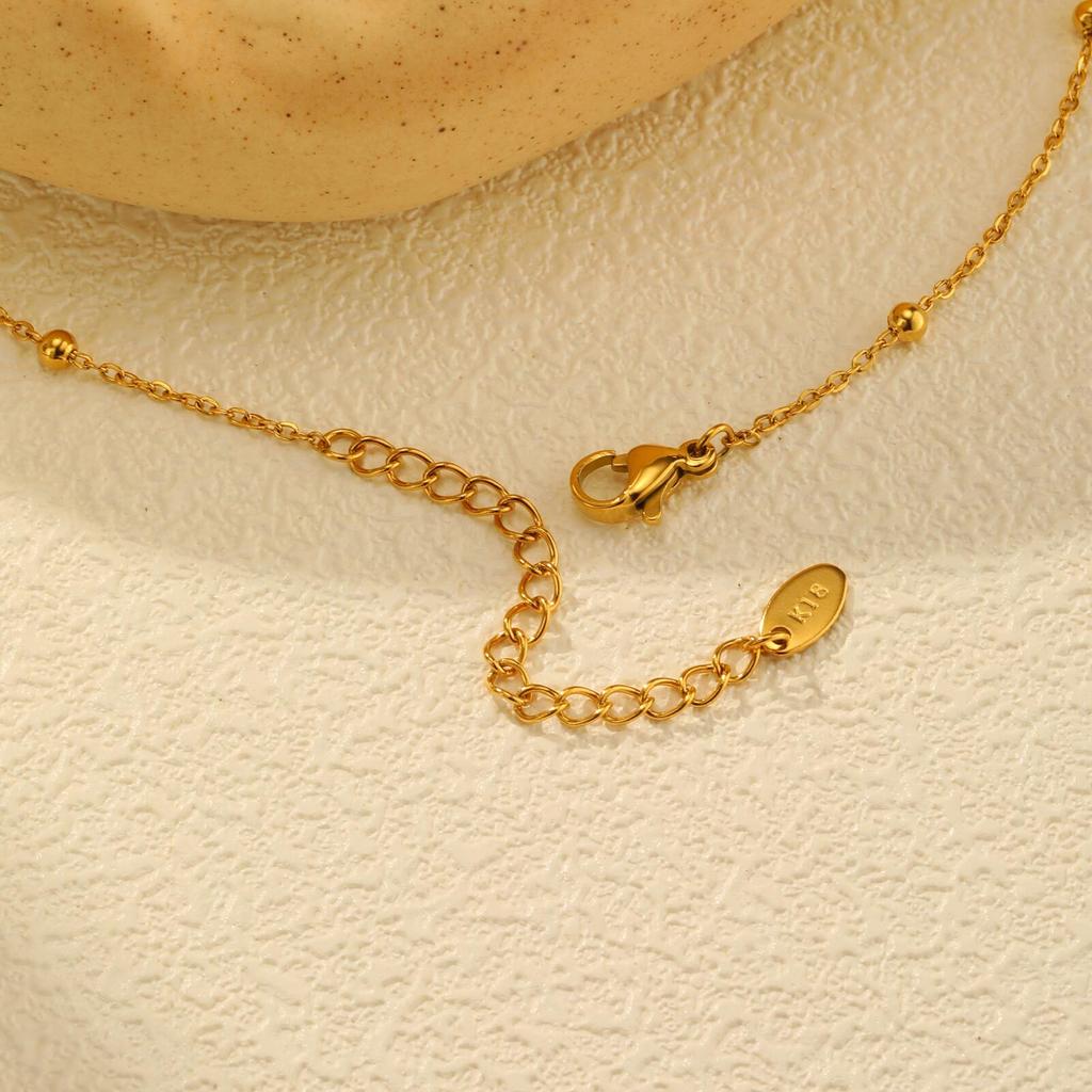 Vnox  Red Heart-shaped Pendant Necklace For Women Luxury High Quality Stainless Steel Bead Chain Collar Charms Jewelry Gift