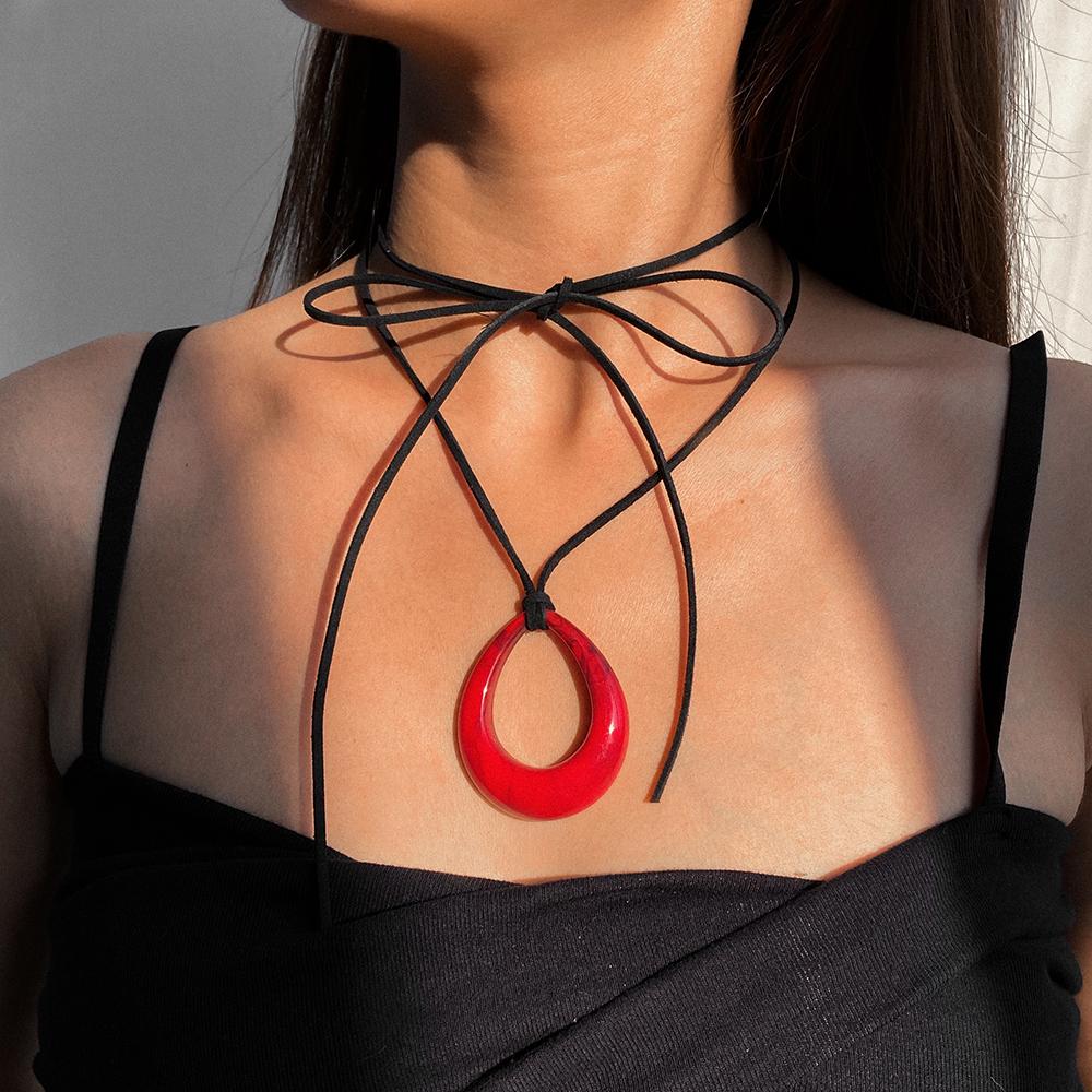 Diy T-Shirt Sweater Chain Vintage Water Drop Pendant Necklace Women Gothic Black Leather Wax Thread Rope Choker Necklace
