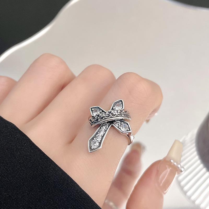 Винтажное открытое кольцо-крест Мужской нишевый дизайн Ретро Высококлассное модное кольцо Женская индивидуальность Хип-хоп