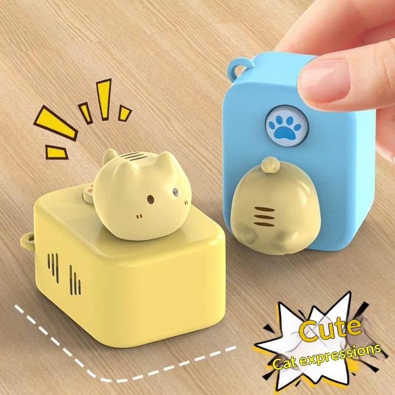 Cute Kawaii Cat Fidget Keychain Stress Relief Toy with Pressable Paw Playful Sound for Bag Decor Small Gifts