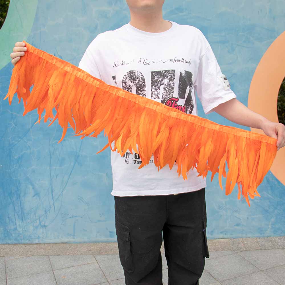 1 Meter Natürliches Rotes Hahnenhechel Federbesatz Fransen 10-12 Zoll Hochzeit Karneval Party Dekoration DIY Kleidung Nähen Handwerk