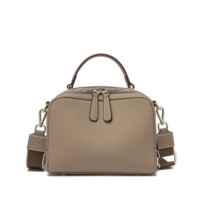 Women's First Layer Cowhide Shoulder Bag  New High-end Retro Handbag  Fashionable and Versatile Commuter Crossbody Bag