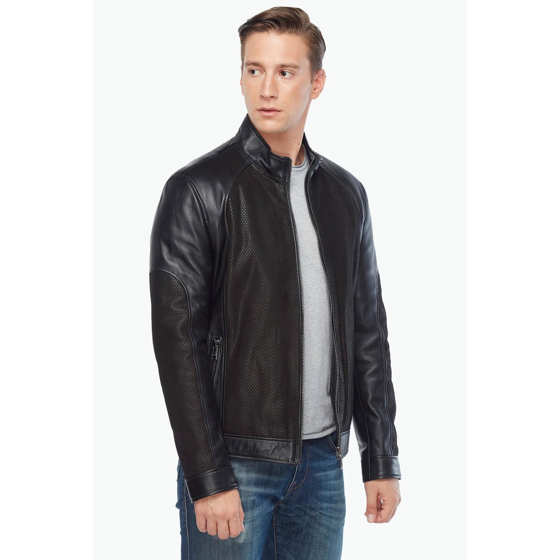 

Черное замшевое мужское пальто из натуральной кожи