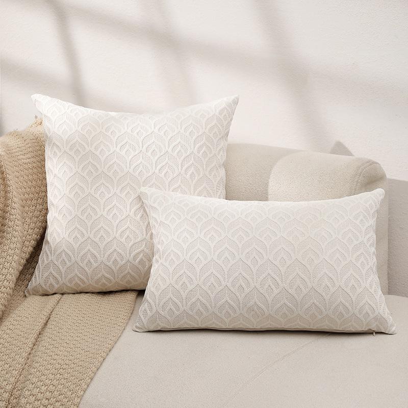 

French Style Chenille Jacquard Pillow Covers 3D Embossed Decorative Cushion Cases for Sofa Bed Cream Luxury Throw Pillow Covers 45x45cm