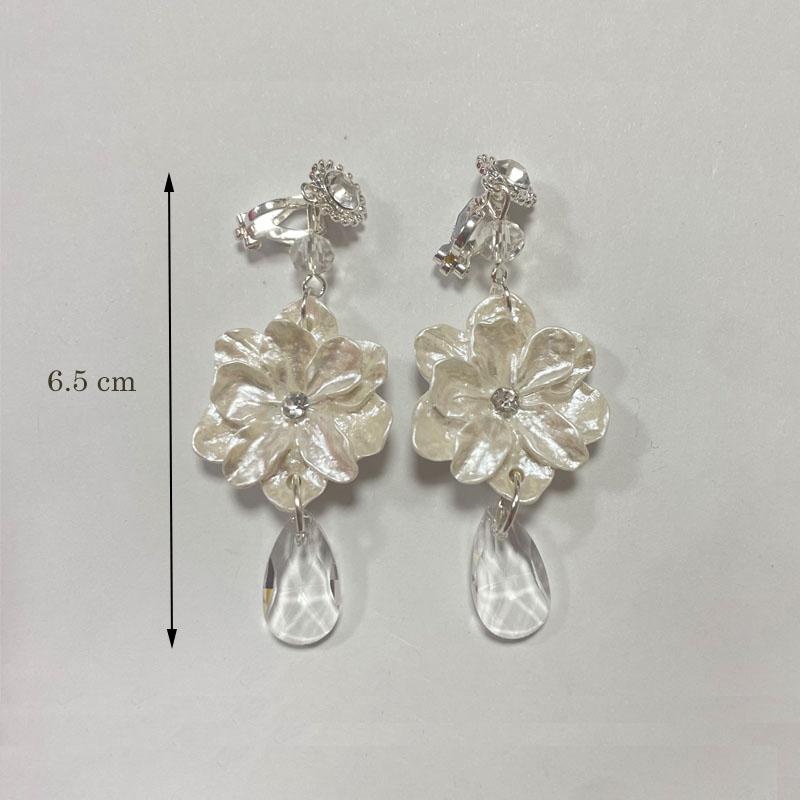 French Long Mother Of Pearl Clip On Earrings Exaggerated Fringed Flower Design Elegant Petals For Non Pierced Ears