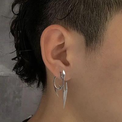 Orecchini a forma di freccetta in stile Cyberpunk, Orecchini personalizzati a forma di pugnale Hip-Hop Cool, Orecchini di tendenza Street Fashion per Trendsetter